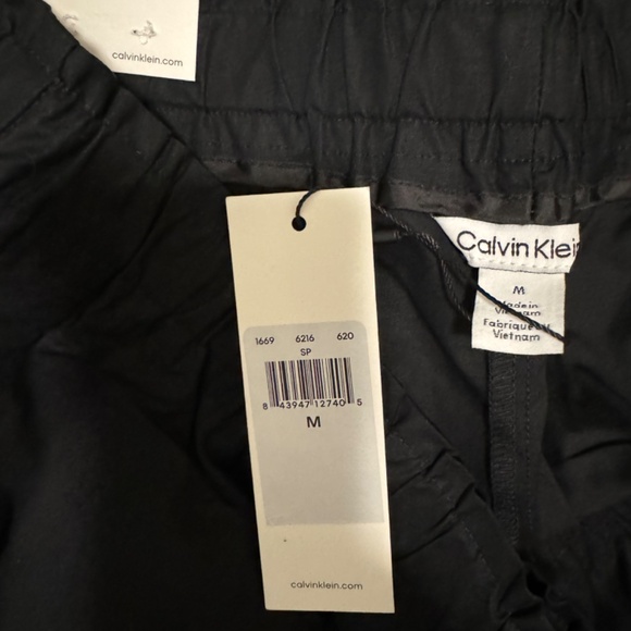 Casual Linen Shorts - Picture 4 of 6